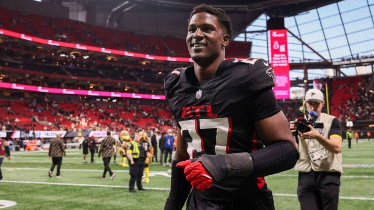 James Pearce Jr. mengikuti minicamp Atlanta Falcons