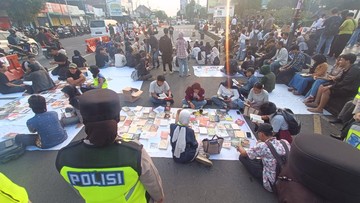 Aksi mahasiswa Banyumas Raya gelar lapak baca gratis