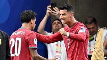 Cristiano Ronaldo cetak gol saat Portugal menang 5-0